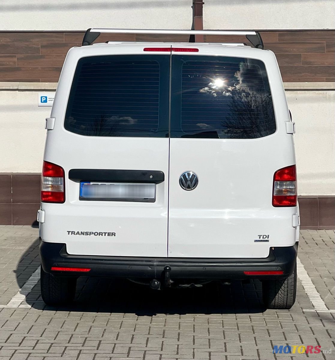 2013' Volkswagen Transporter photo #4