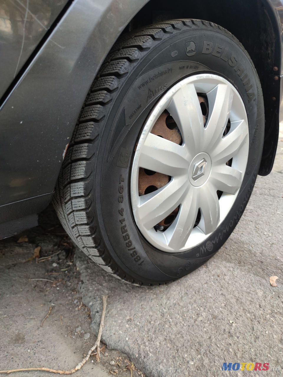 2006' Renault Clio Symbol photo #3