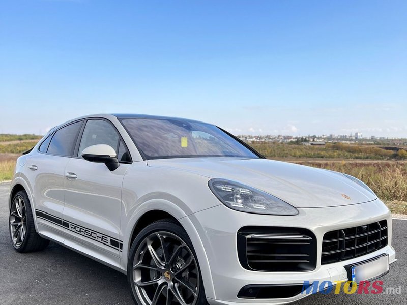 2019' Porsche Cayenne Coupe photo #5