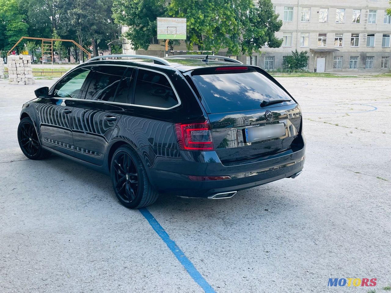 2014' Skoda Octavia photo #3