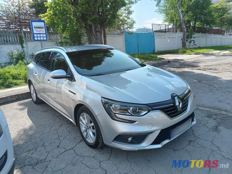 2016' Renault Megane photo #1