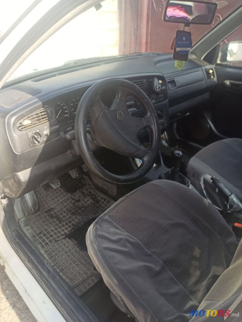 1995' Volkswagen Vento photo #4