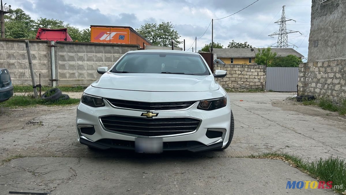 2016' Chevrolet Malibu photo #2