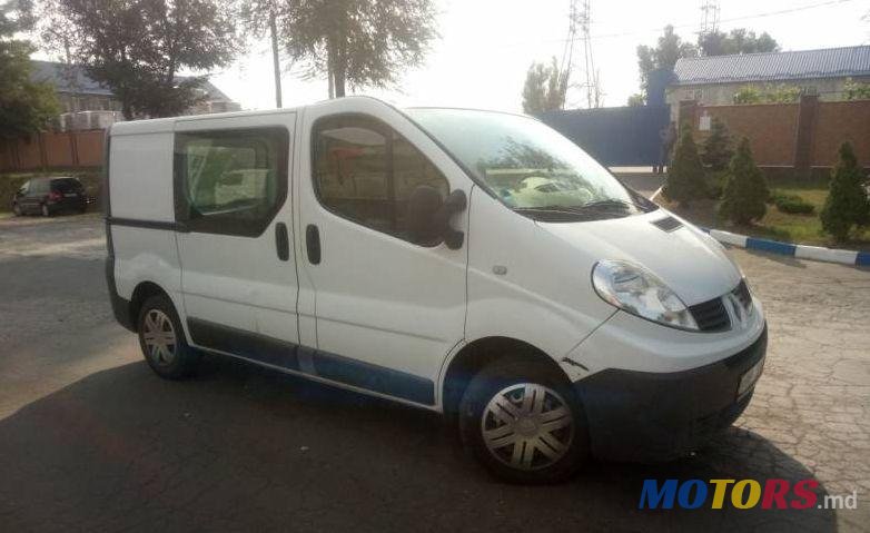 2010' Renault Trafic photo #1