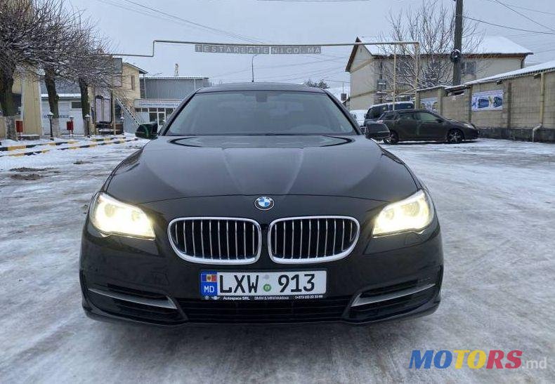 2014' BMW 5 photo #1