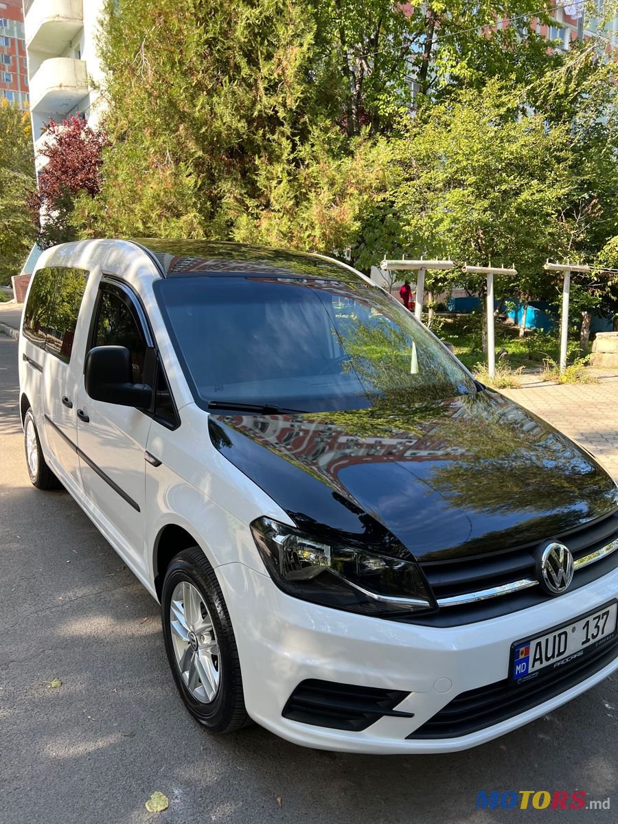 2012' Volkswagen Caddy photo #5