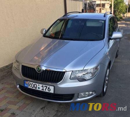 2011' Skoda Superb photo #4