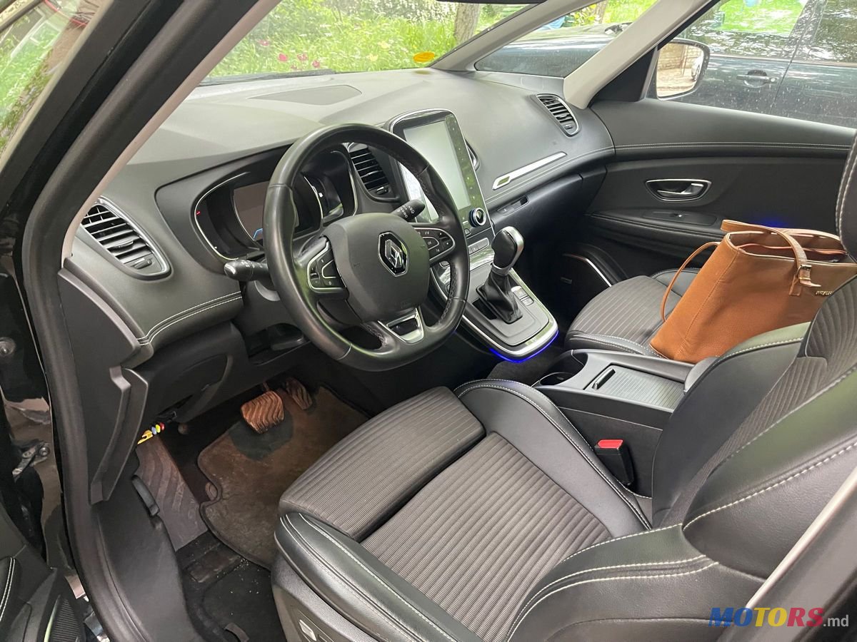 2017' Renault Grand Scenic photo #5