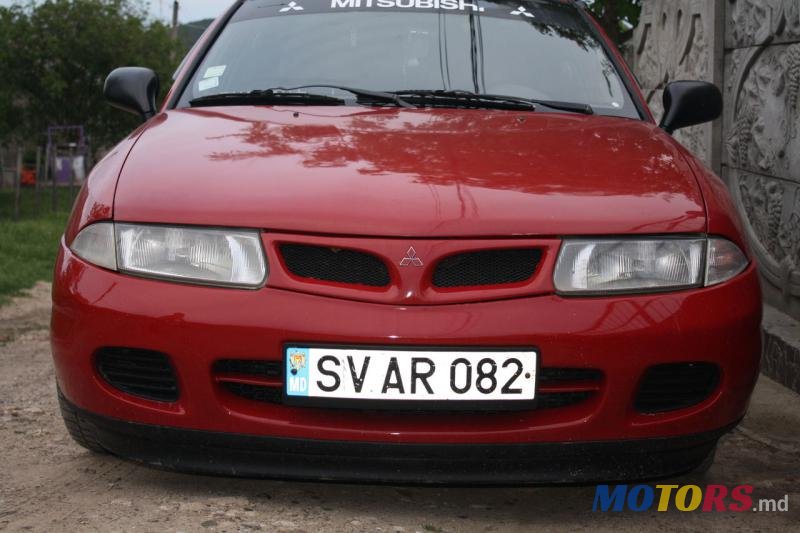 1998' Mitsubishi Carisma photo #2