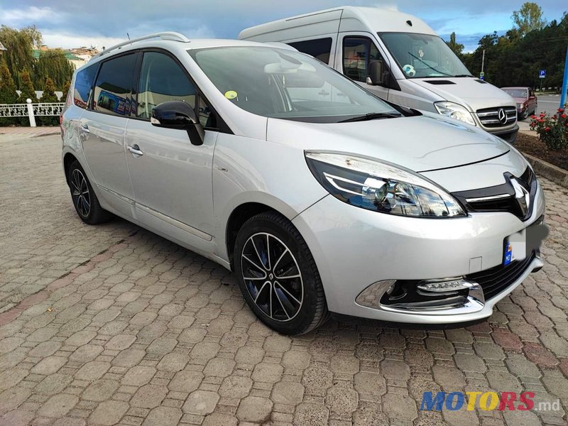 2014' Renault Grand Scenic photo #2