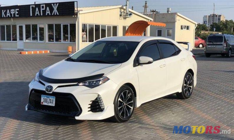 2018' Toyota Corolla photo #3