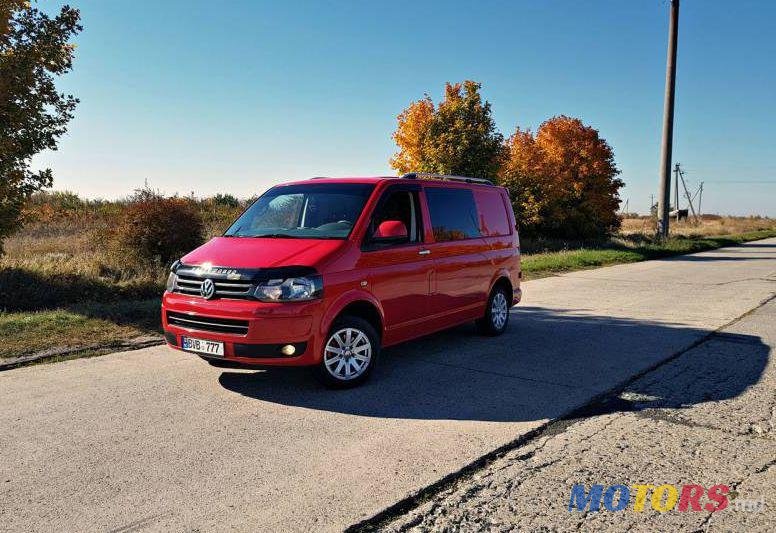 2010' Volkswagen Transporter photo #1