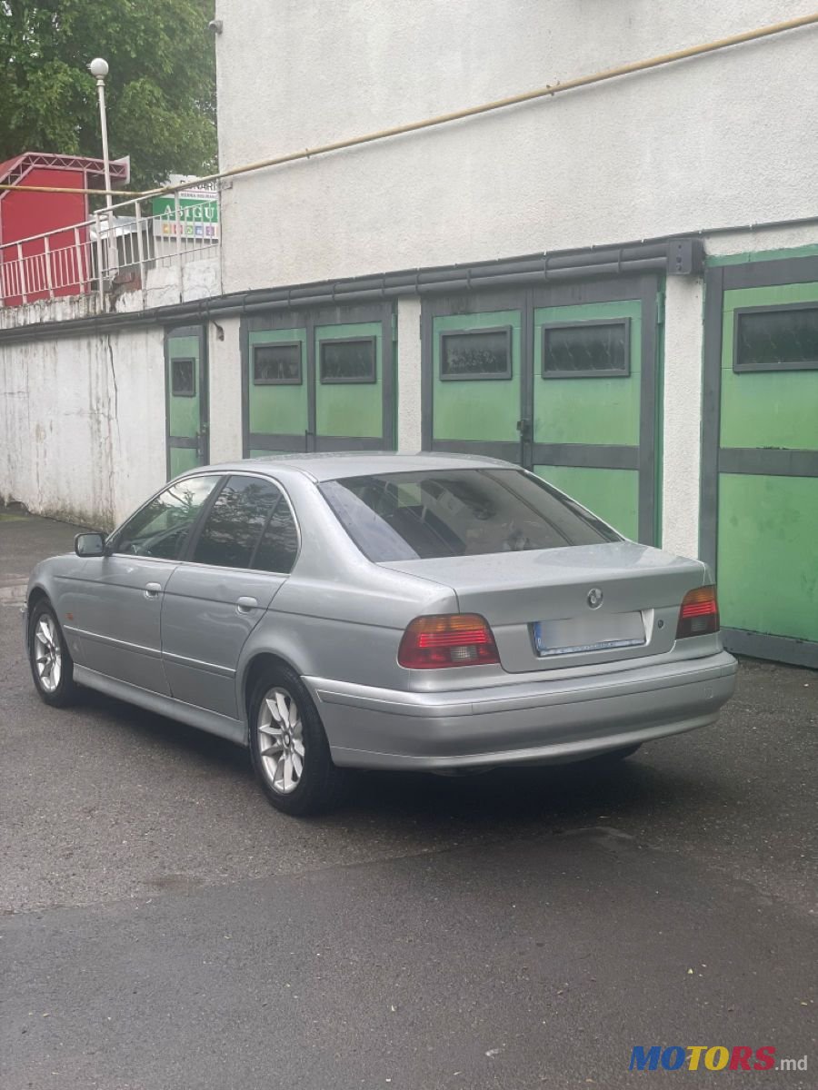 2002' BMW 5 Series photo #1