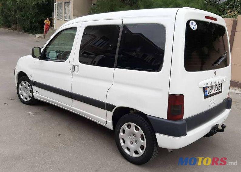 2005' Peugeot Partner photo #1