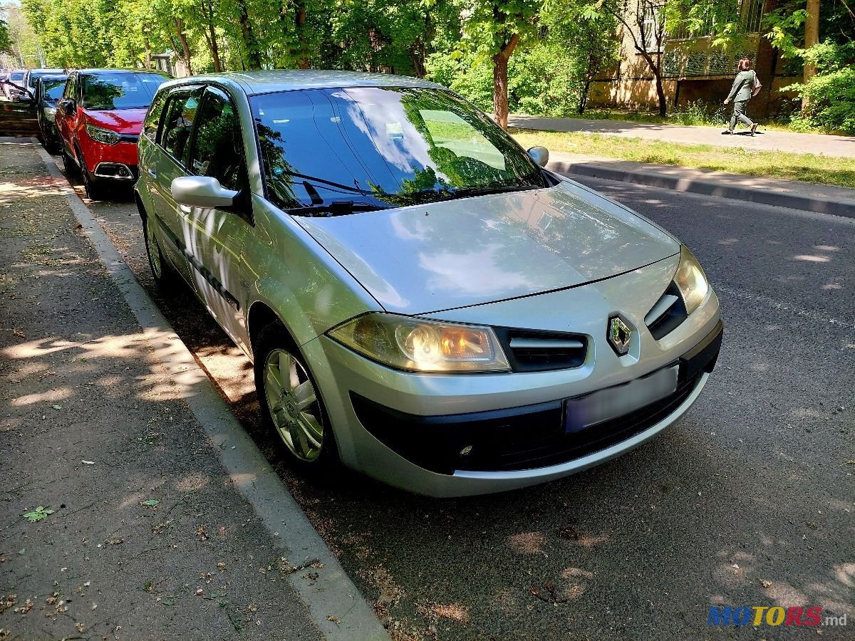 2006' Renault Megane photo #1