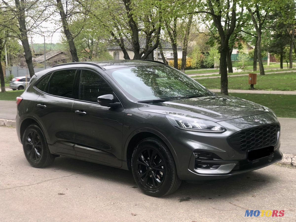 2022' Ford Kuga photo #1