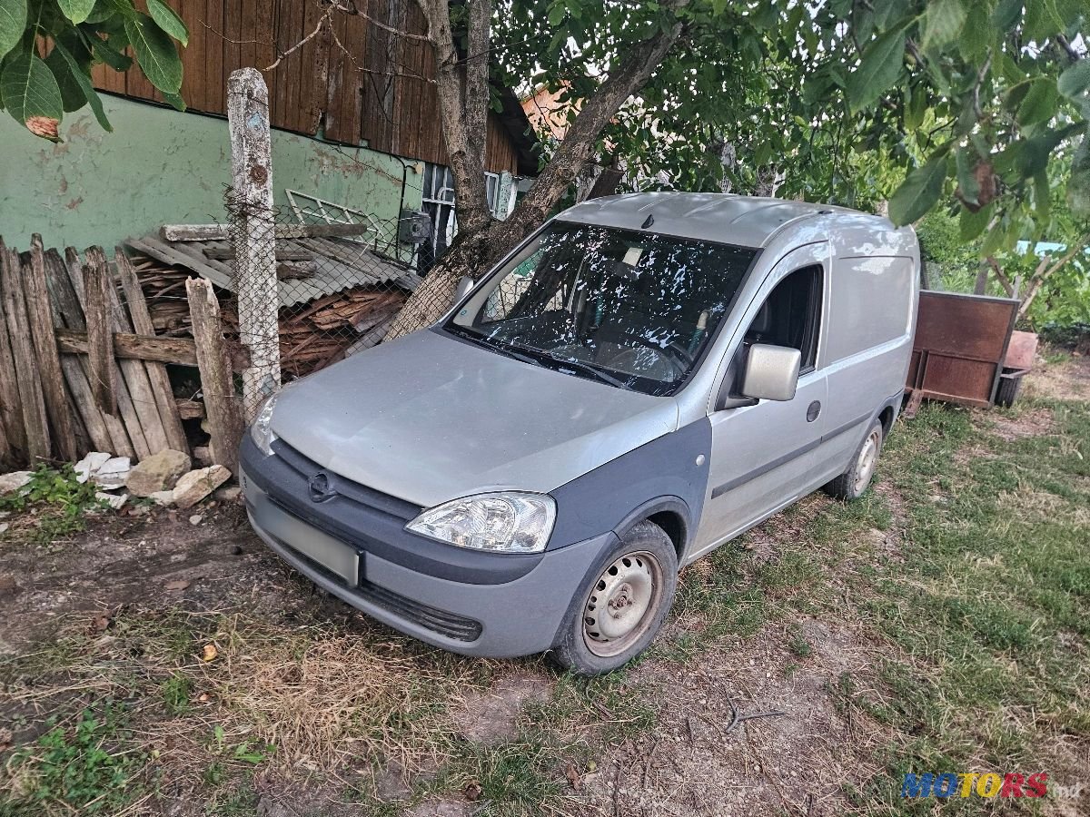 2007' Opel Combo photo #1