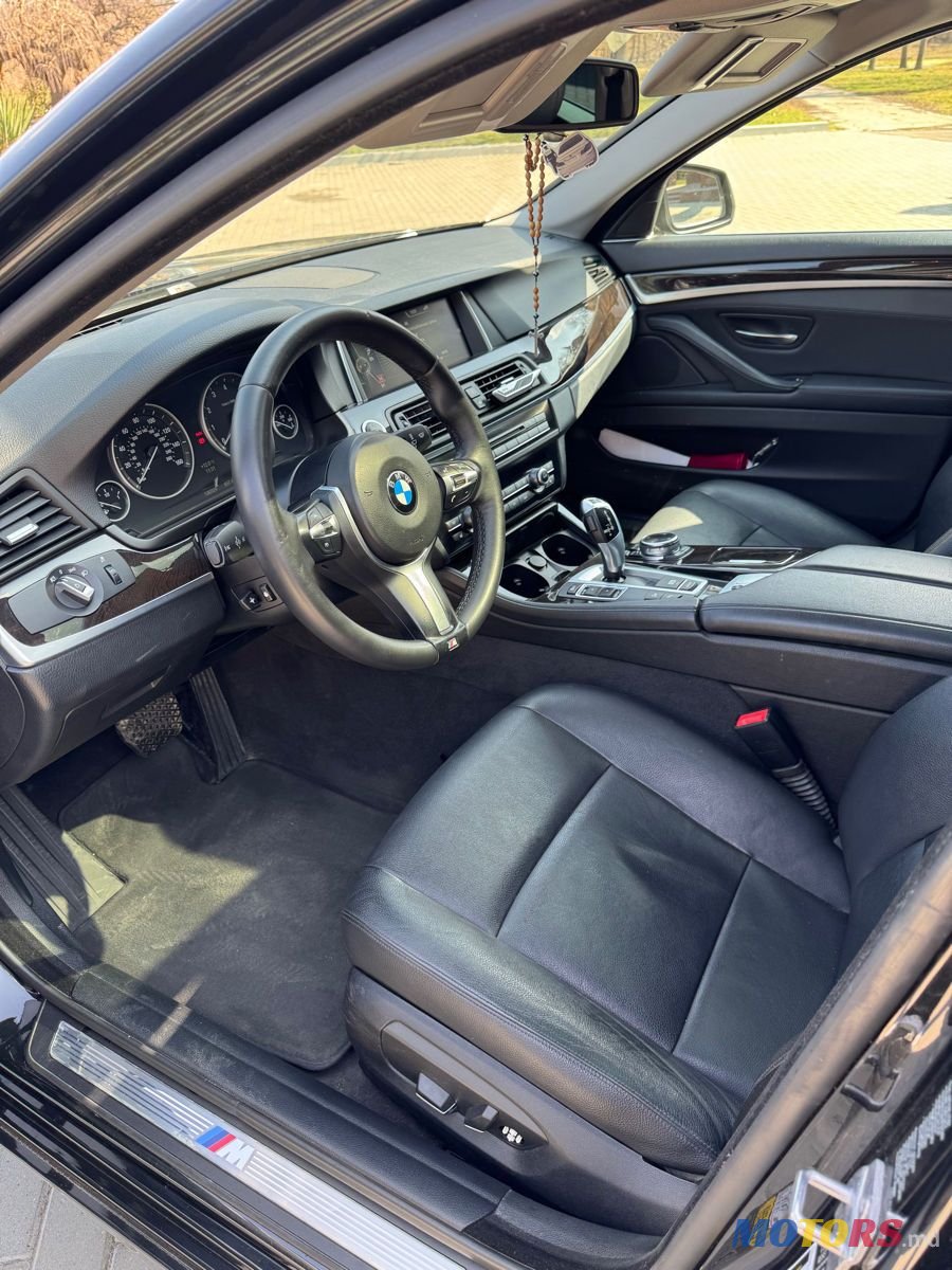 2015' BMW 5 Series photo #5