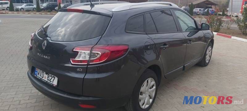 2014' Renault Megane photo #3