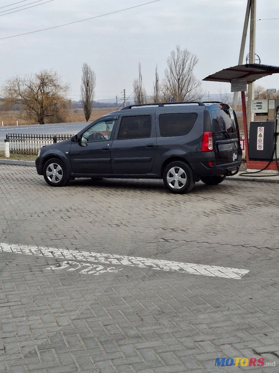 2008' Dacia Logan Mcv photo #5