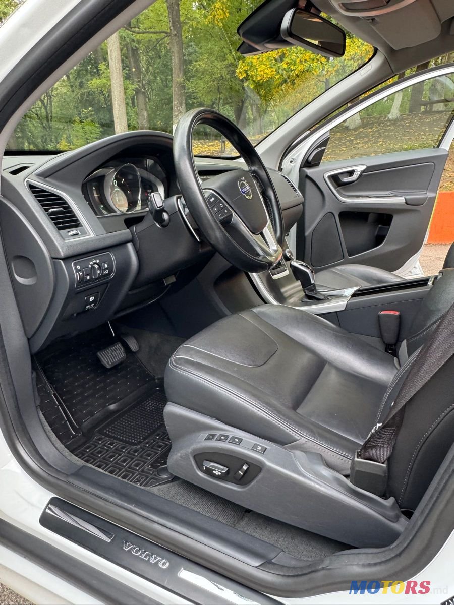 2014' Volvo XC60 photo #6