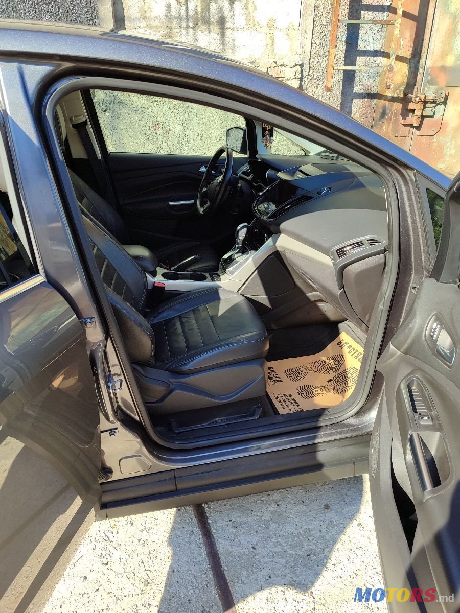 2013' Ford C-MAX photo #5