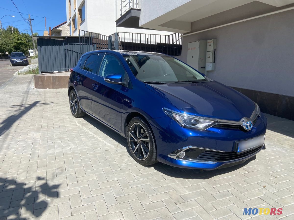2018' Toyota Auris photo #2