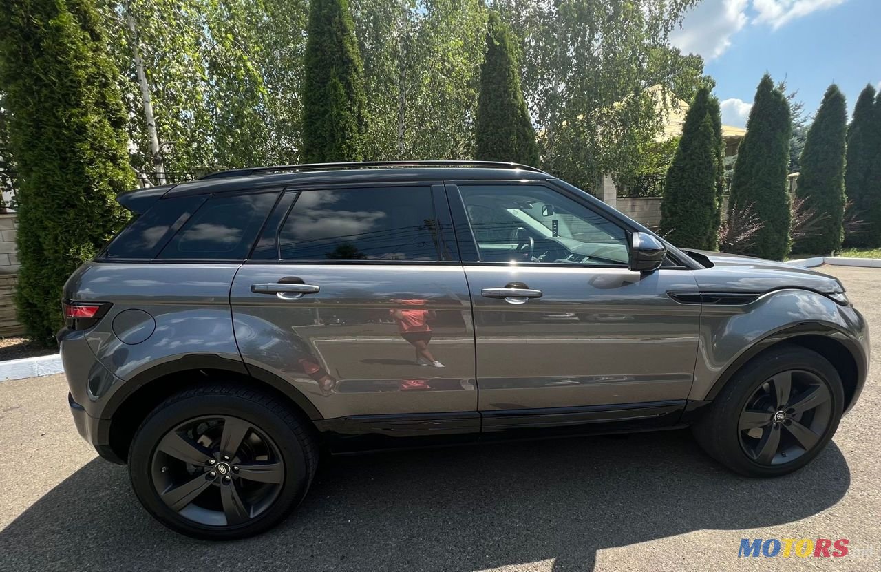 2018' Land Rover Range Rover Evoque photo #2