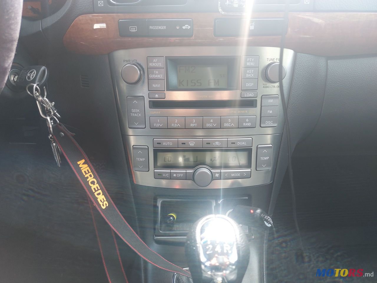 2007' Toyota Avensis photo #6