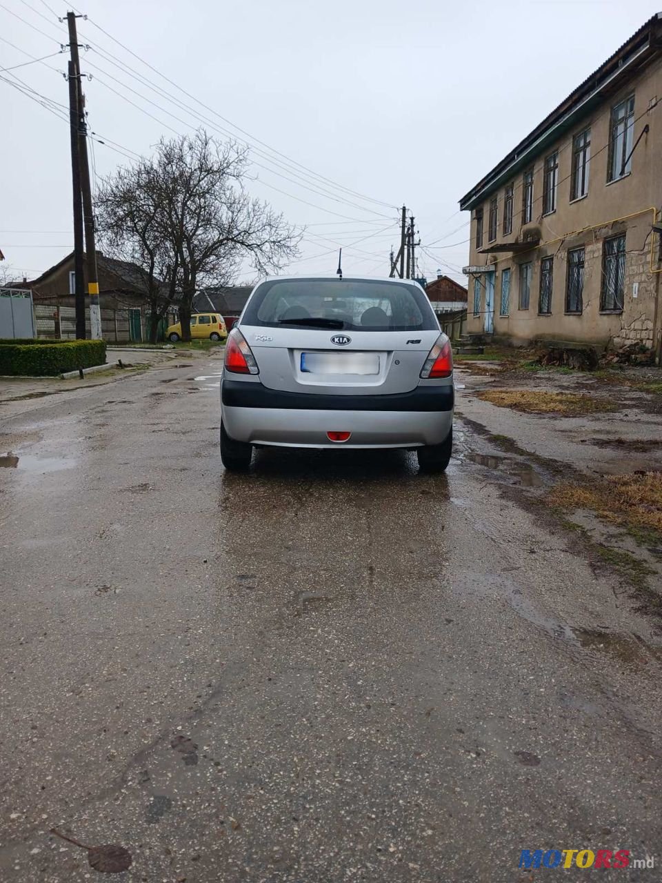 2005' Kia Rio photo #3