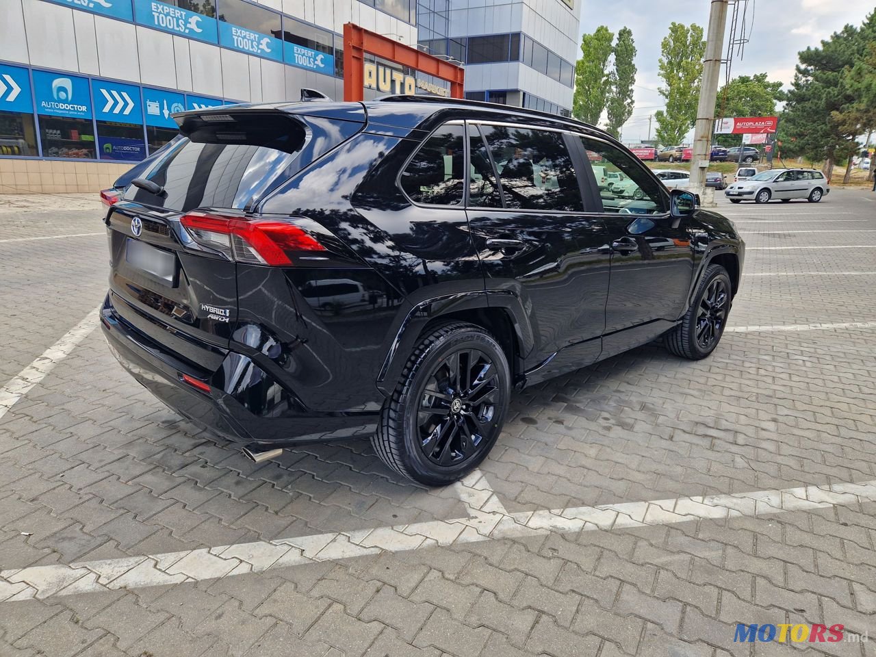 2021' Toyota RAV4 photo #3