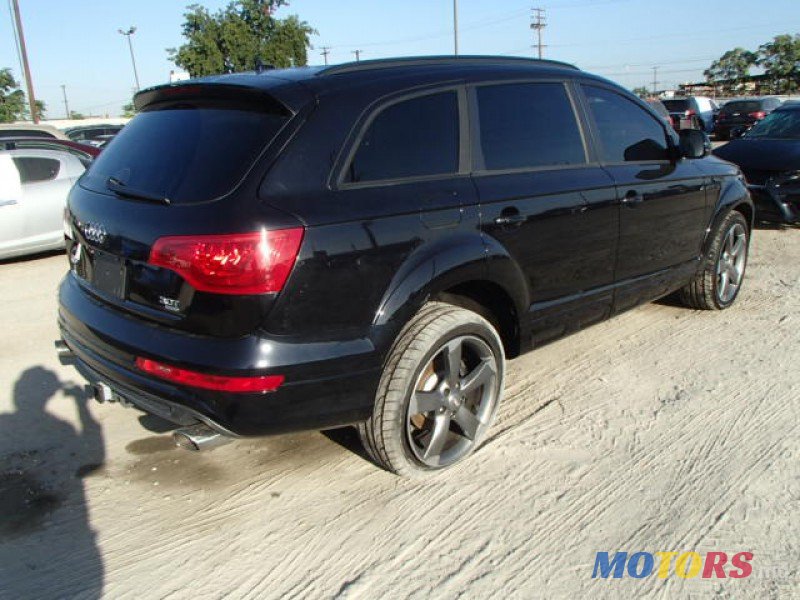 2014' Audi Q7 photo #5