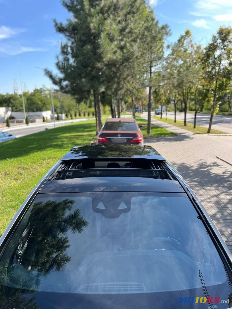 2019' Mercedes-Benz E-Class photo #4