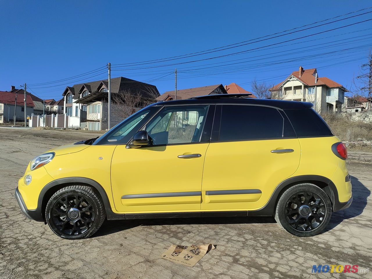 2018' Fiat 500L photo #5