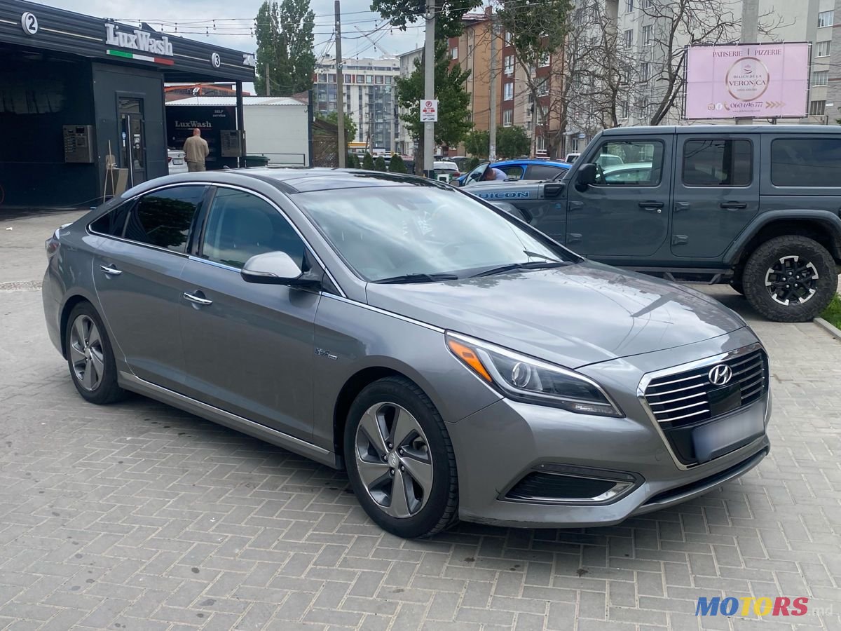 2017' Hyundai Sonata photo #1