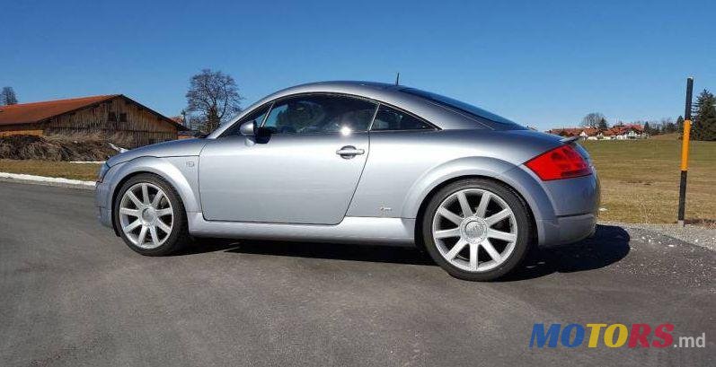 2004' Audi TT photo #1