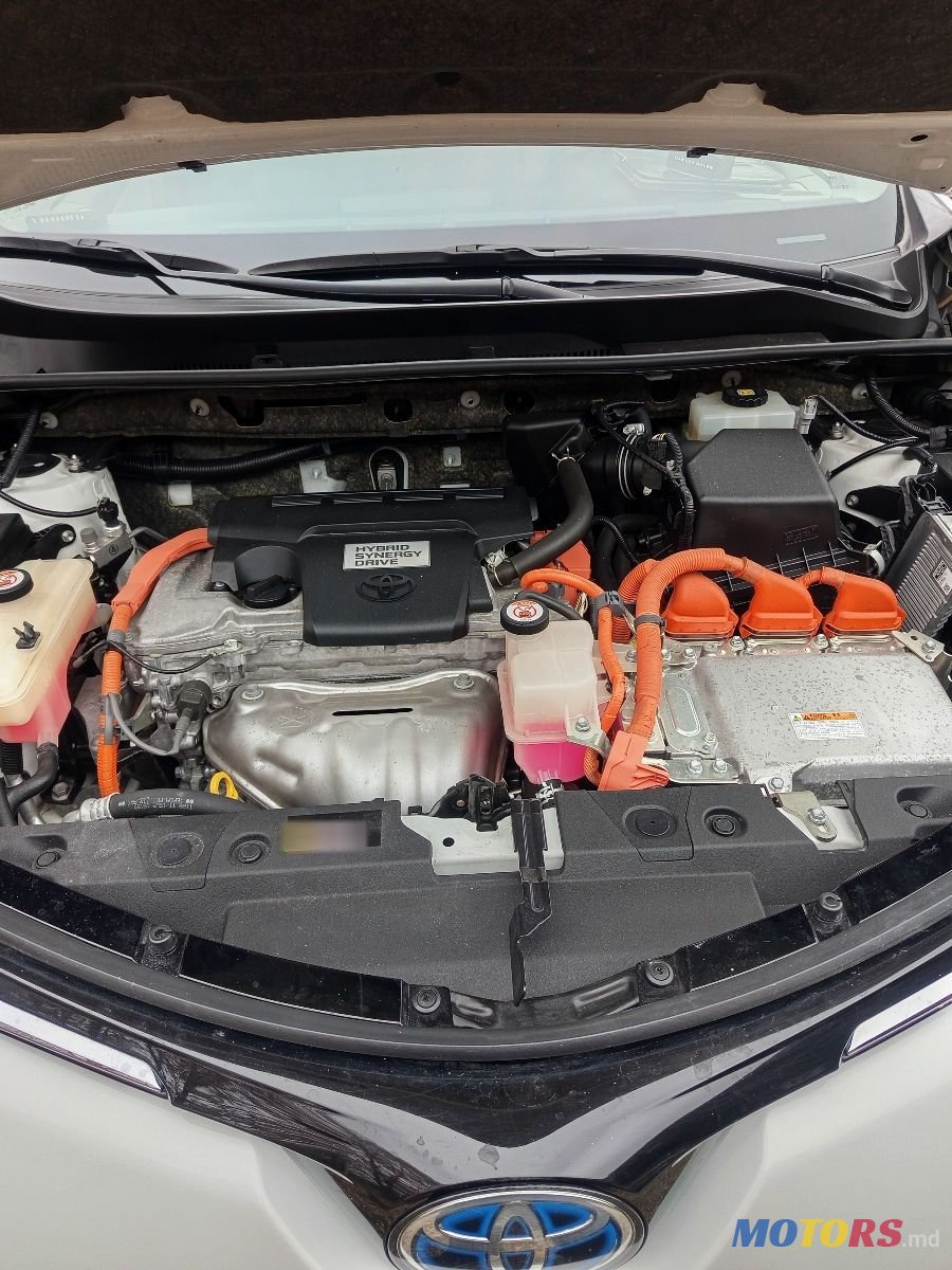 2018' Toyota RAV4 photo #3