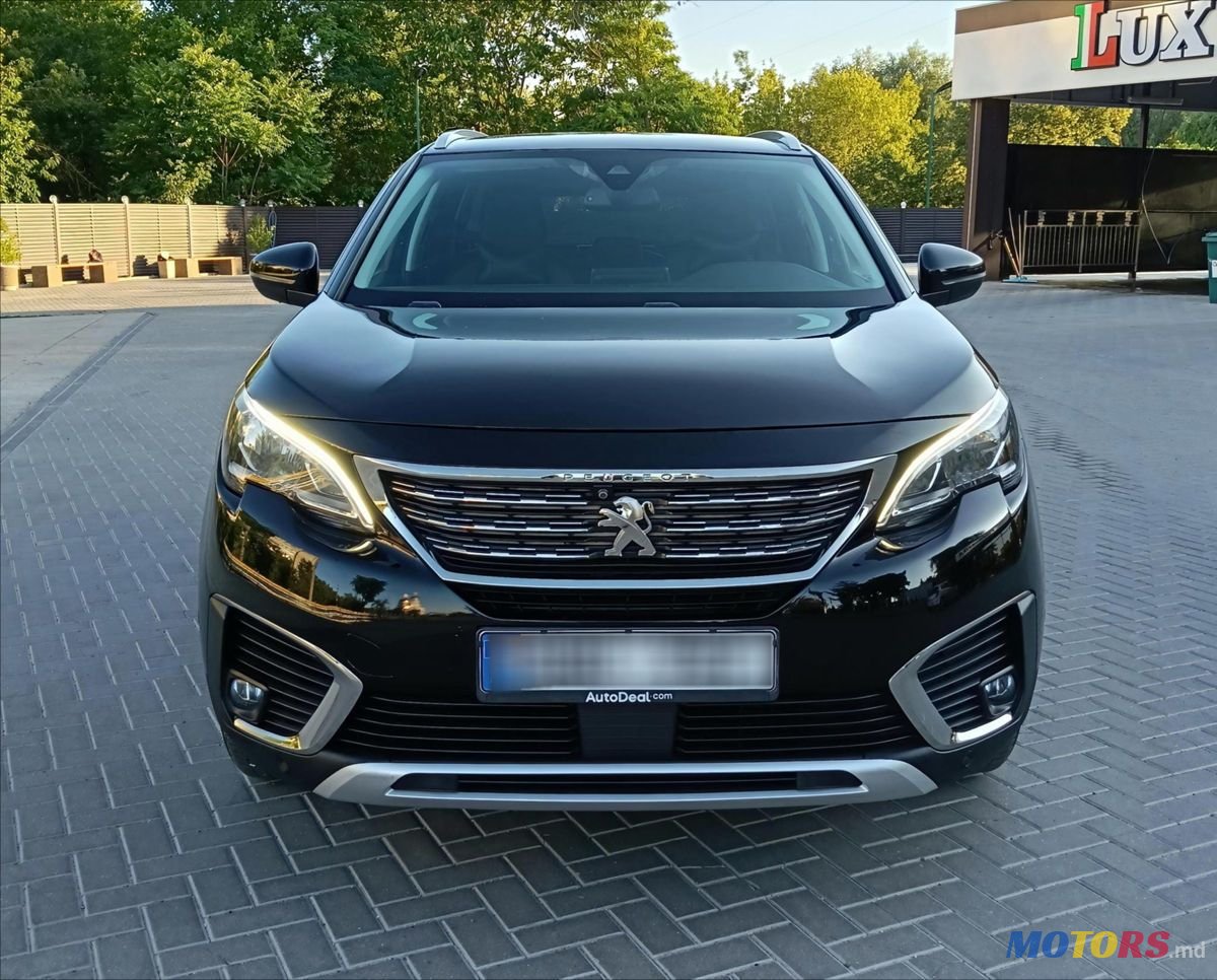 2018' Peugeot 5008 photo #2