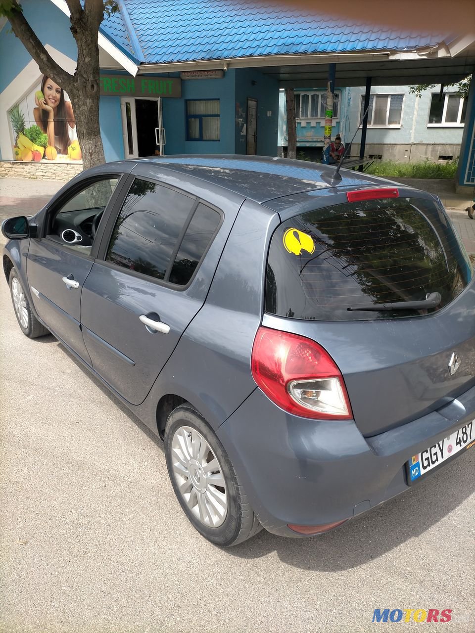 2009' Renault Clio photo #3