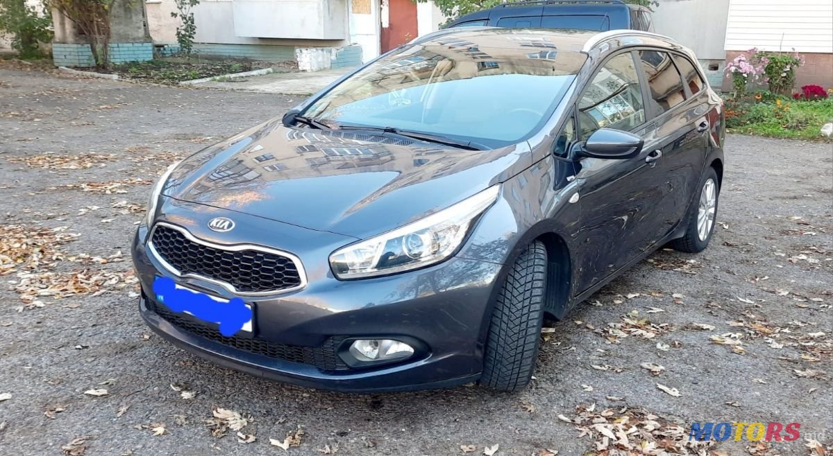 2012' Kia Ceed Sw photo #1