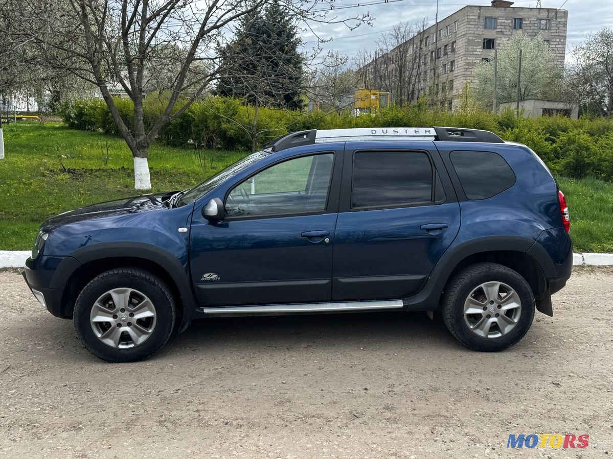 2015' Dacia Duster photo #2