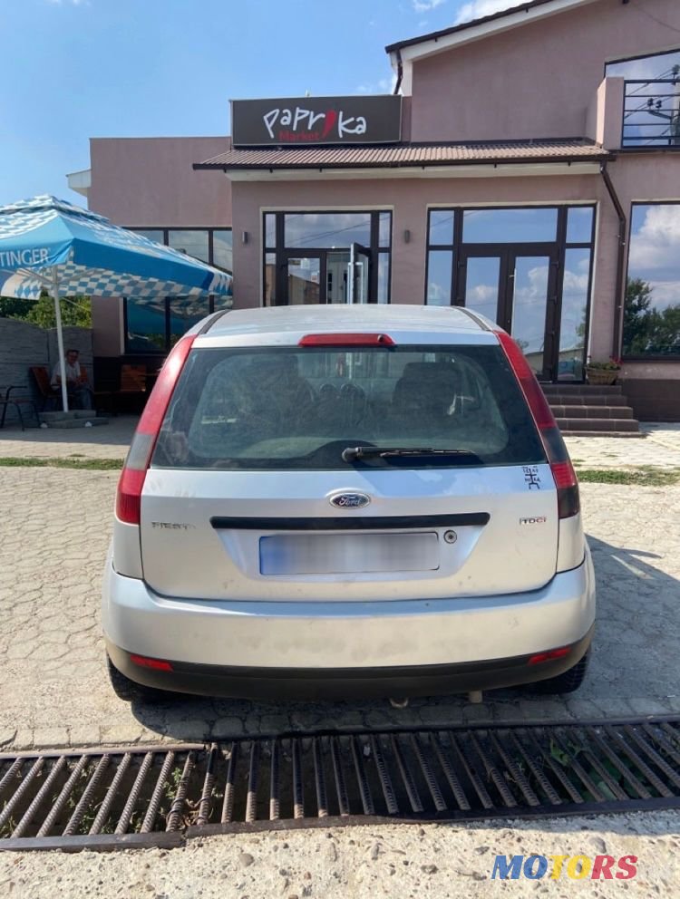 2003' Ford Fiesta photo #2