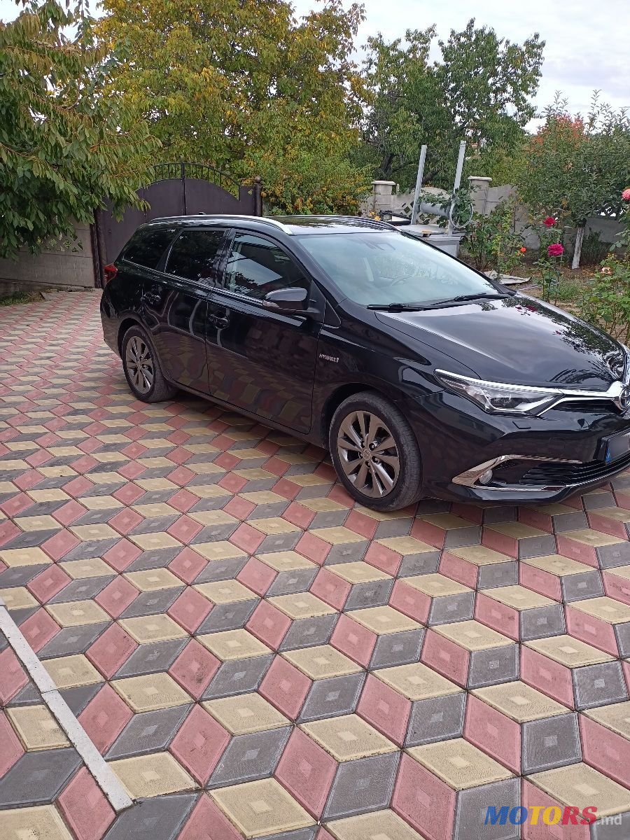 2016' Toyota Auris photo #1