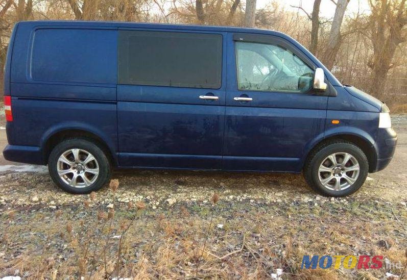 2003' Volkswagen Transporter photo #1