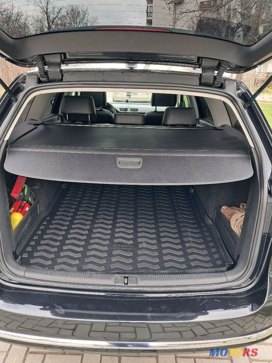 2013' Volkswagen Passat photo #3