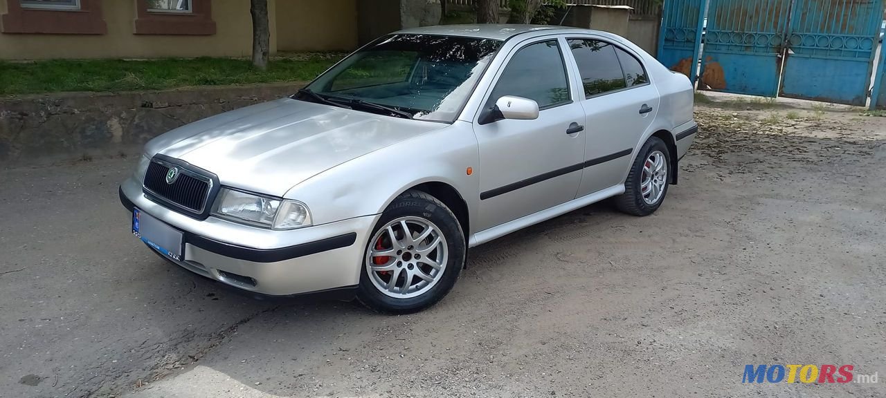 1998' Skoda Octavia photo #2