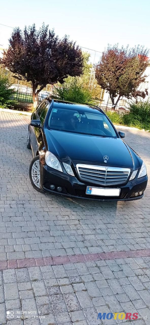 2010' Mercedes-Benz E Класс photo #1