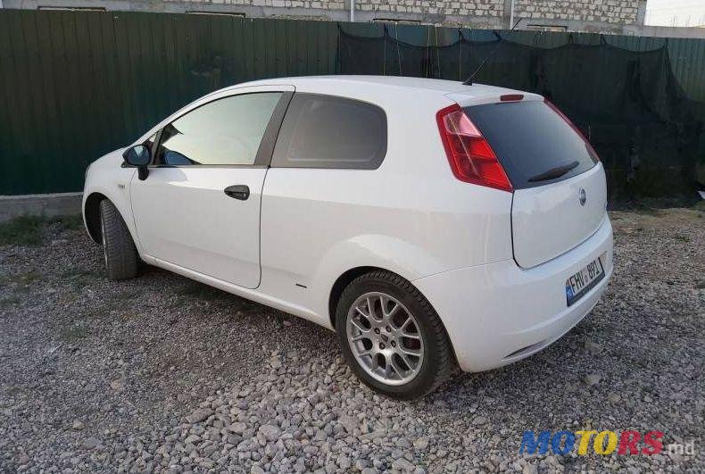 2007' Fiat Grande Punto photo #1