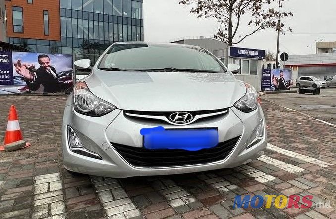 2013' Hyundai Elantra photo #3