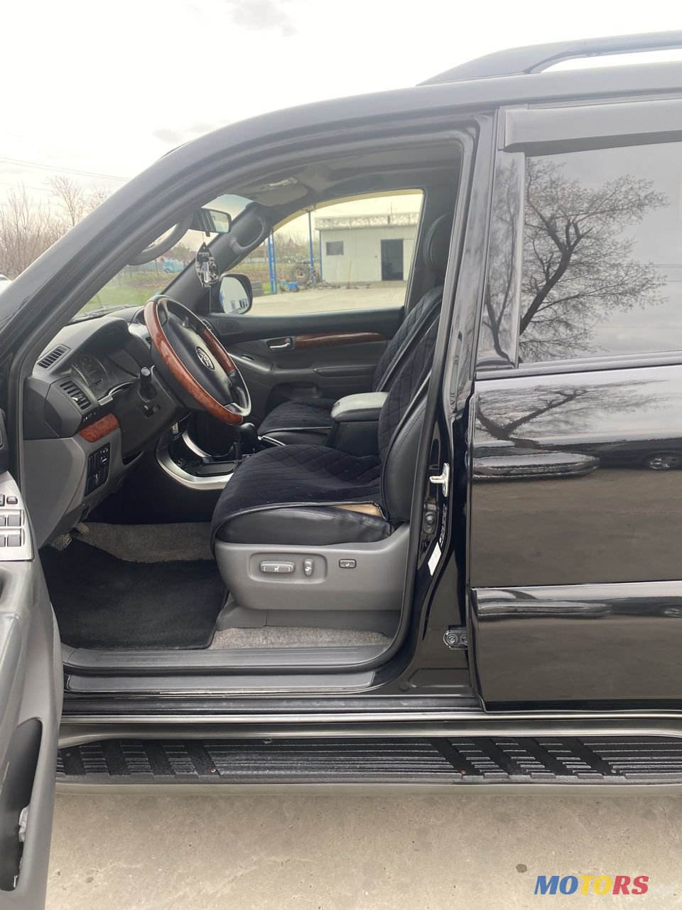 2007' Toyota Land Cruiser Prado photo #2